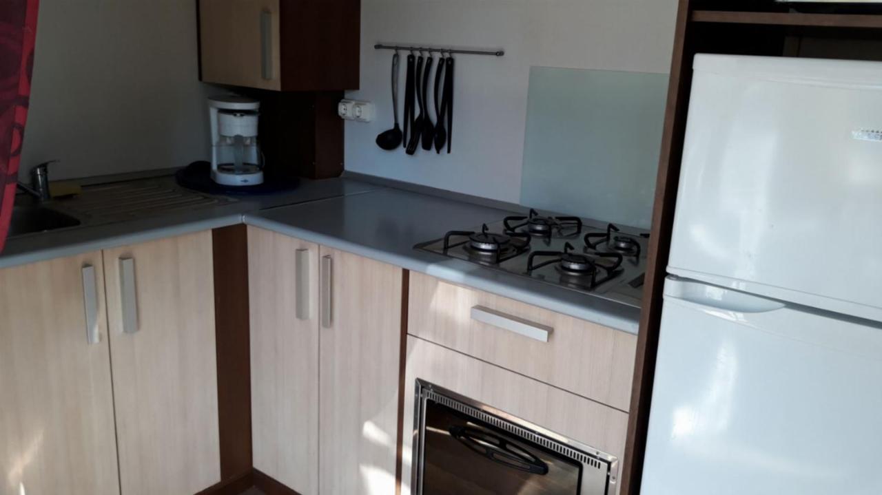 Camping Le Pre Saint-Andre Souvignargues Екстер'єр фото