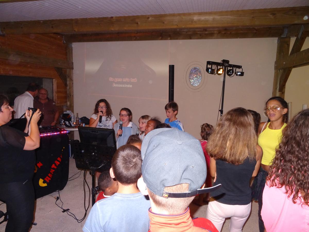 Camping Le Pre Saint-Andre Souvignargues Екстер'єр фото
